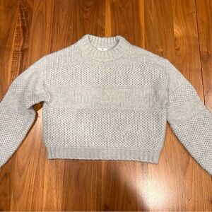 Nordstrom Light Gray Women's Crew Neck Sweater